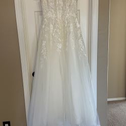 Wedding Dress, Veil, And Shoes