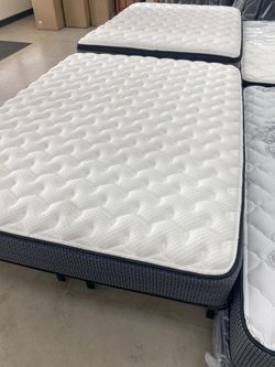 Still In Plastic Queen Size Mattresses! While Supplies Last! Read FULL ad description!