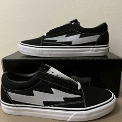 “Reflective Bolt”