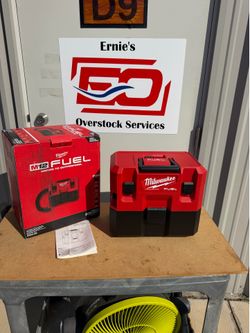 Milwaukee M12 Fuel Wet/Dry Vacuum