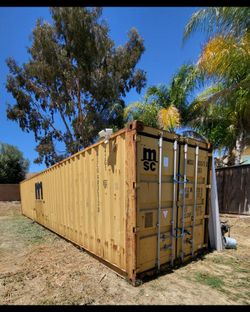 40' storage shipping container