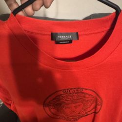 Versace Tshirt Size Large 
