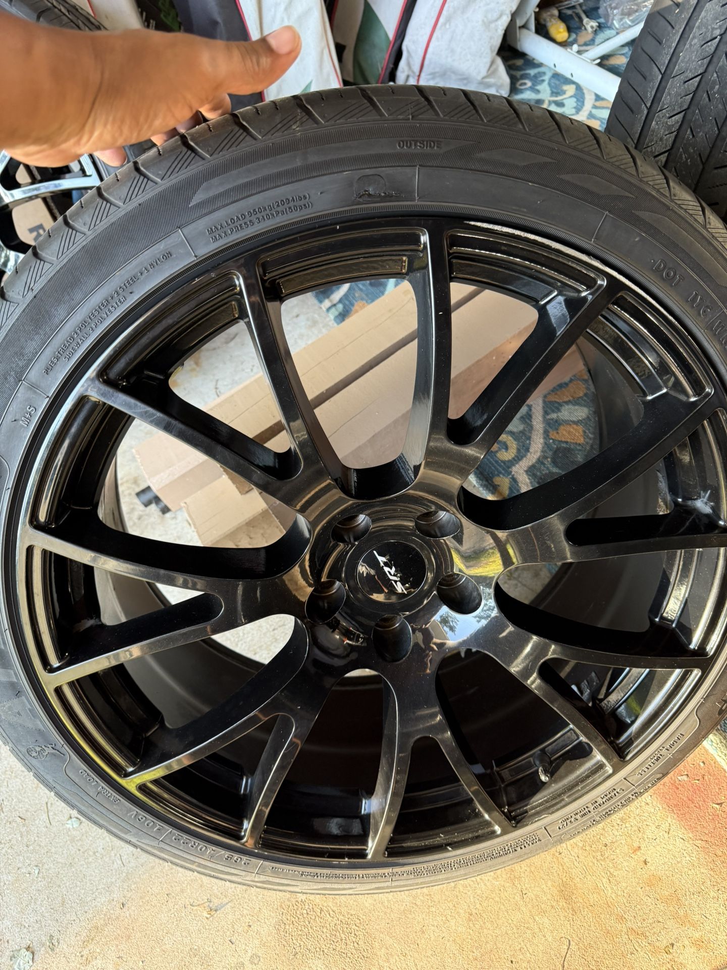 Srt 8 22” Rims