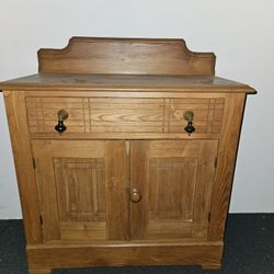 Nice Antique Oak Commode Table With Teardrop Pulls On Drawer