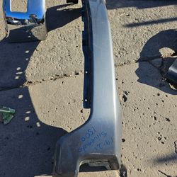 Chevy Silverado 1500 front bumper Oem