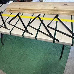 4 Pine Shelves w/brackets