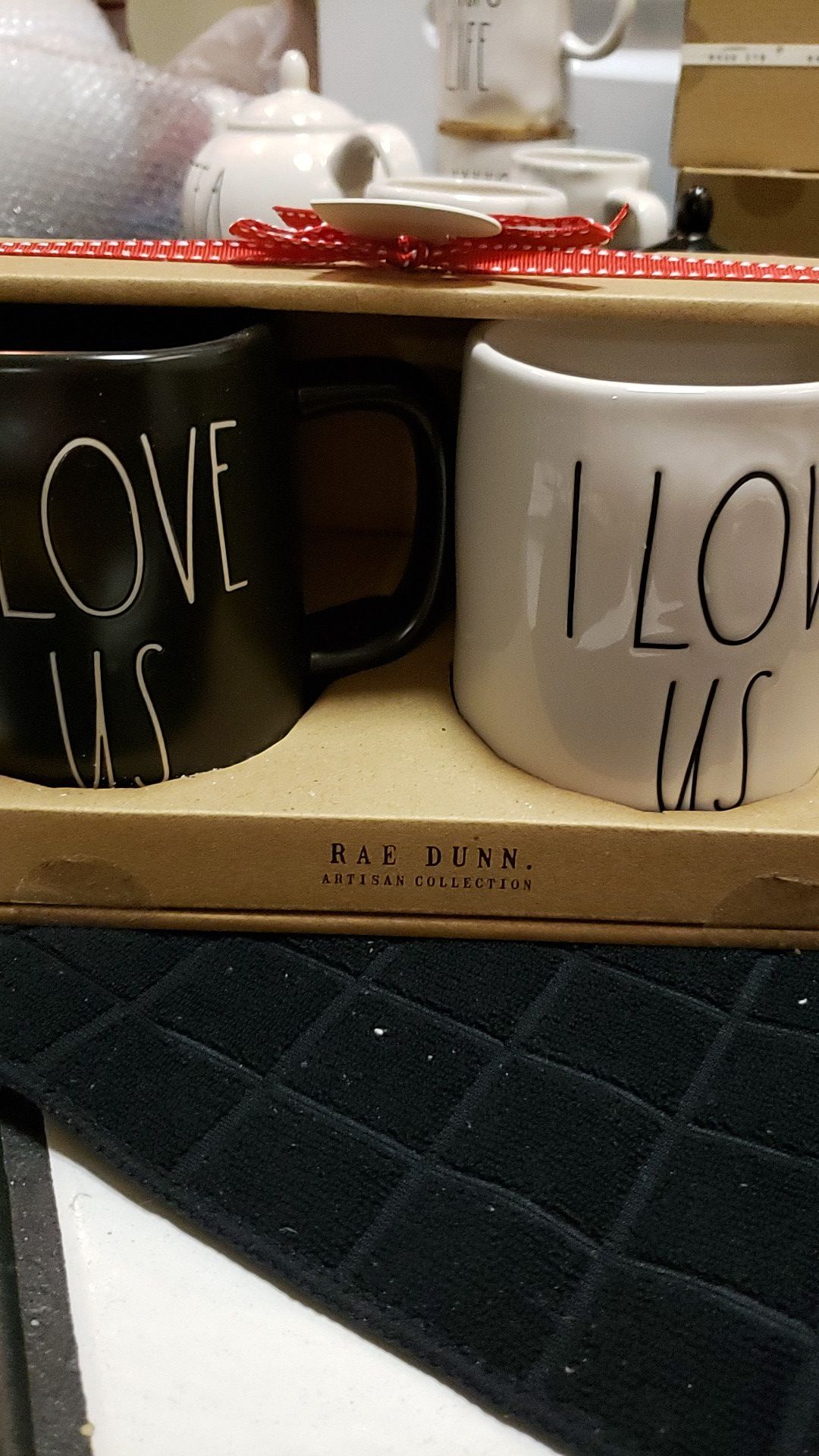 Rae Dunn"I LOVE US"-LG MUGS/BNWT
