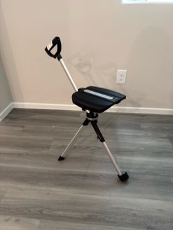 Tada- walking stick/ chair