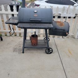 Charcoal Grill 
