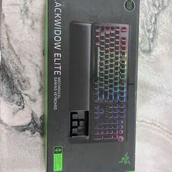 Razer BlackWidow Elite Mechanical Gaming Keyboard RGB Swiss Layout