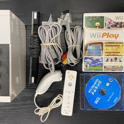 White Nintendo Wii Console With 2 Games For Sale $90 OBO. Tested. Works