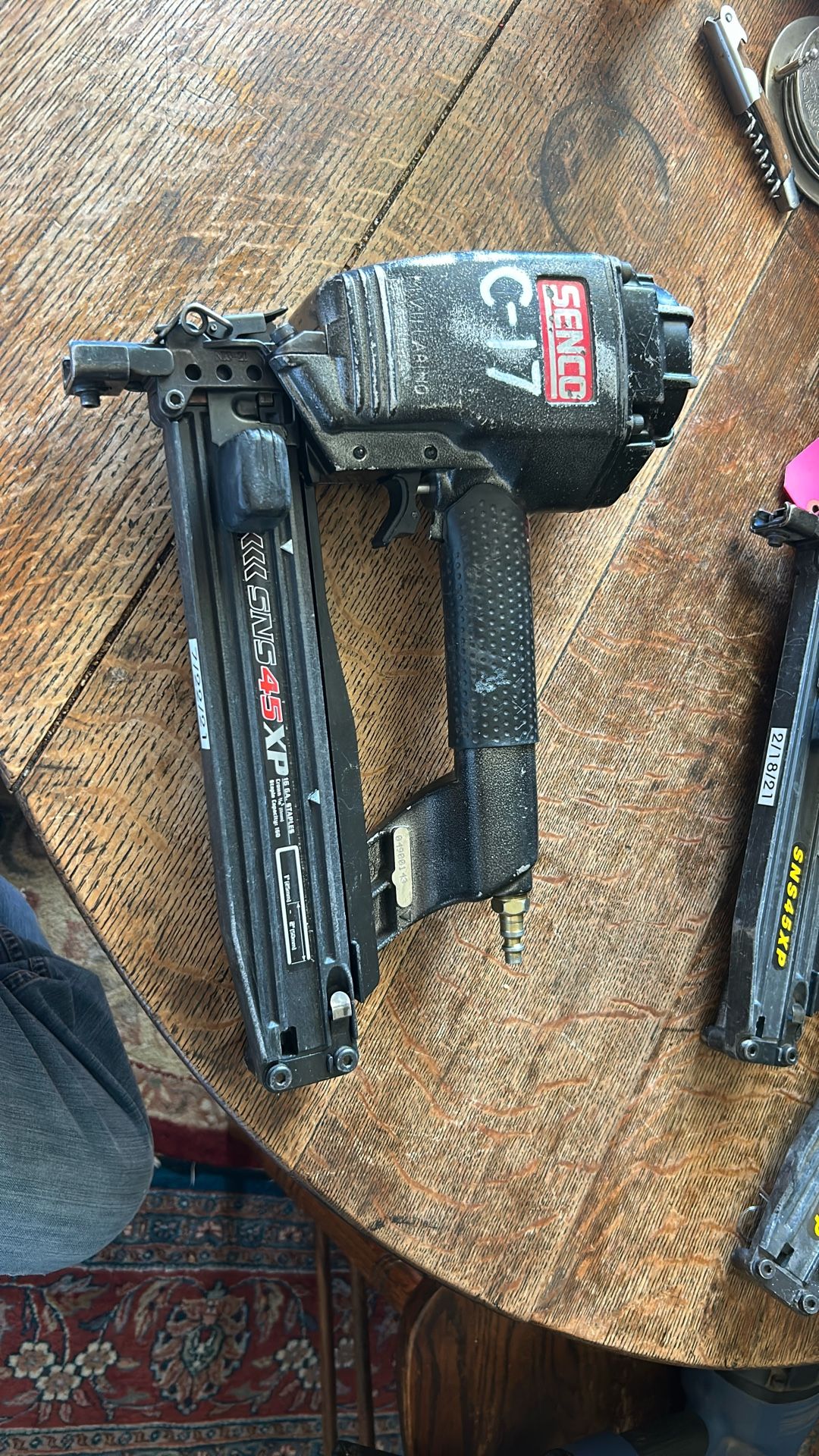 Senco SNS45XP Heavy Duty 16 Gauge 7/16" Crown Pneumatic 1 inch and 2 inches