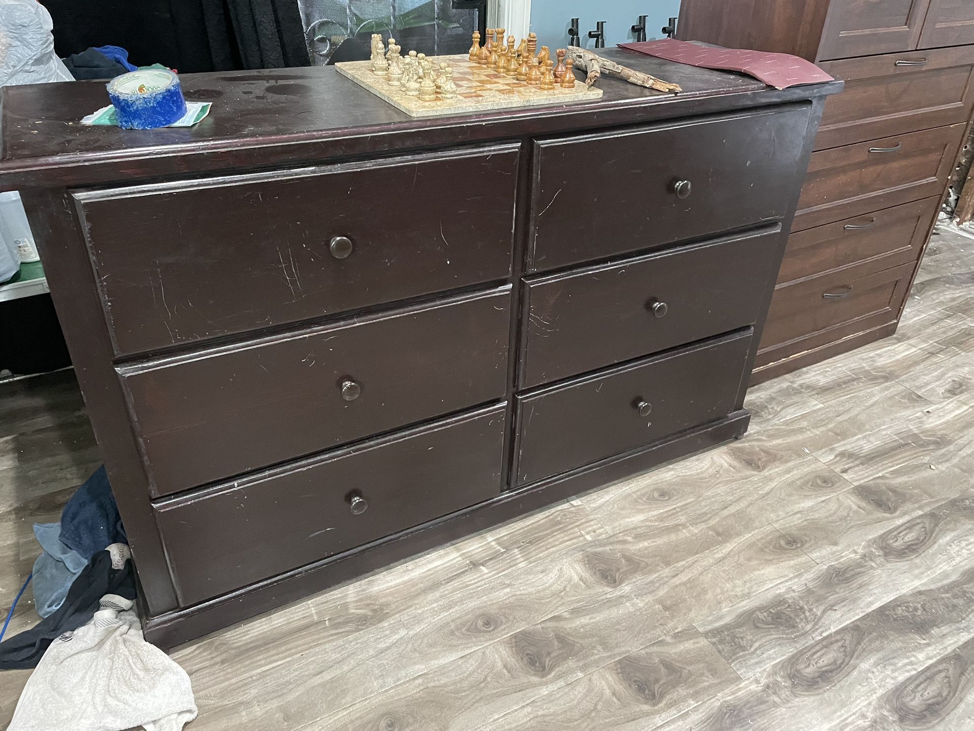 Dresser