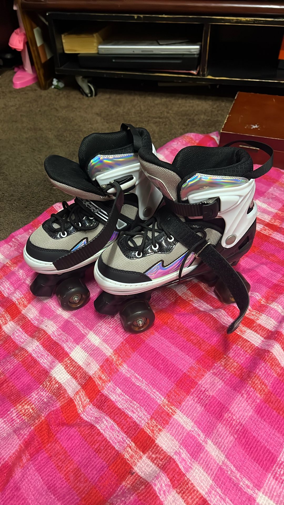 Cifalsl Quad Roller skates Size Youth Large