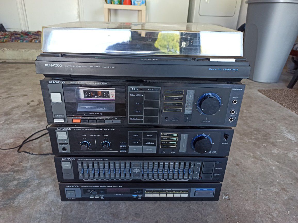 Kenwood Stereo System With Subwoofer