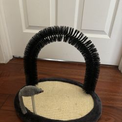 Cat scratching post / face scratcher 