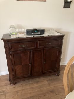 Serving buffet cabinet