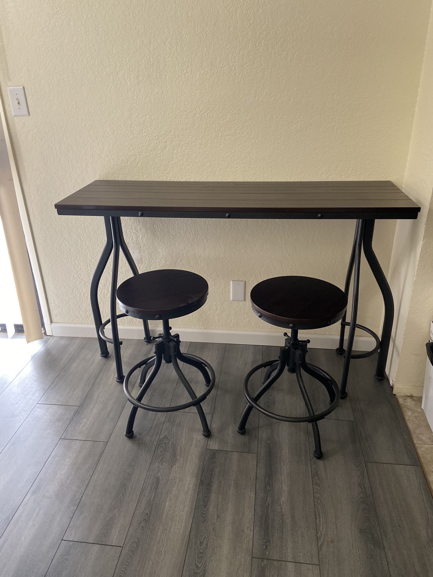Bar table with stools