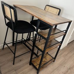 BAR TABLE FOR 2 WITH STOOLS INCLUDED