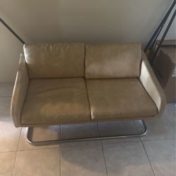 Vintage Style 2 Seat Leathers Couch