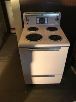Vintage pink stove