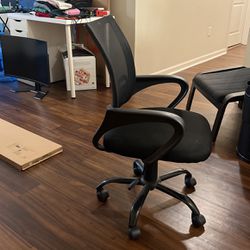Office Chair - Height  Adjustable