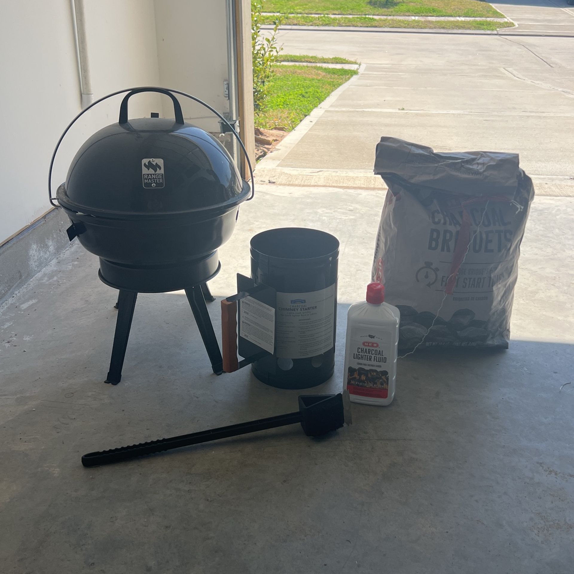 Small Grill + Supplies