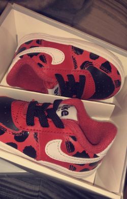 infant nikes 3c