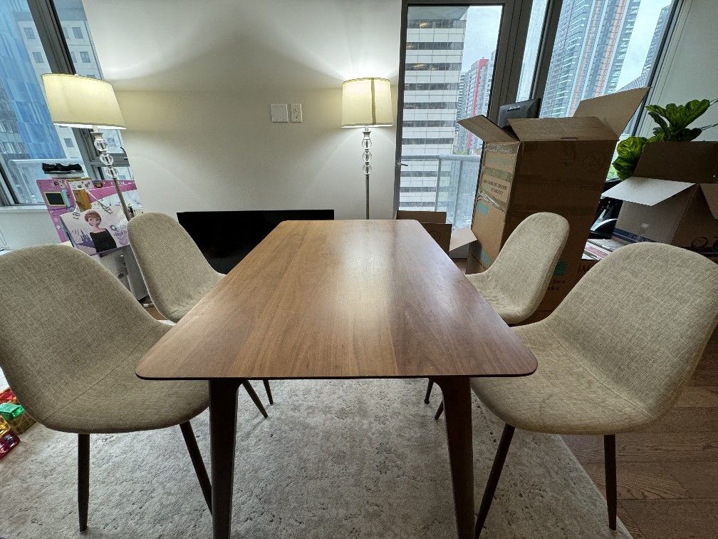 Christopher Knight Gideon Dining Table And Chairs