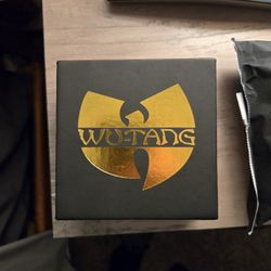 King Ice Wu-Tang Clan Chain and Pendant(With Box And Microfiber Cloth)
