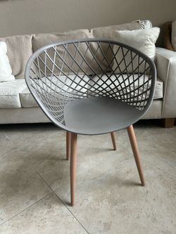Grey/Beige Chair
