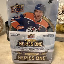 2025-26 Upper Deck Series 1 Hockey
