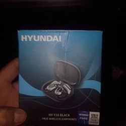 Hyundai AI True Wireless Translation Headphones 