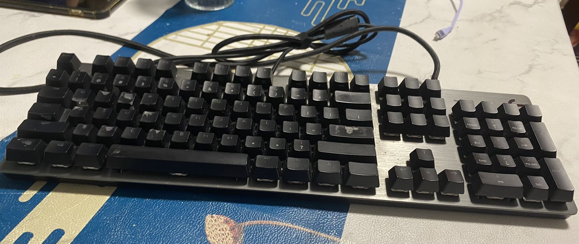 Negotiable LOGITECH G513 Keyboard