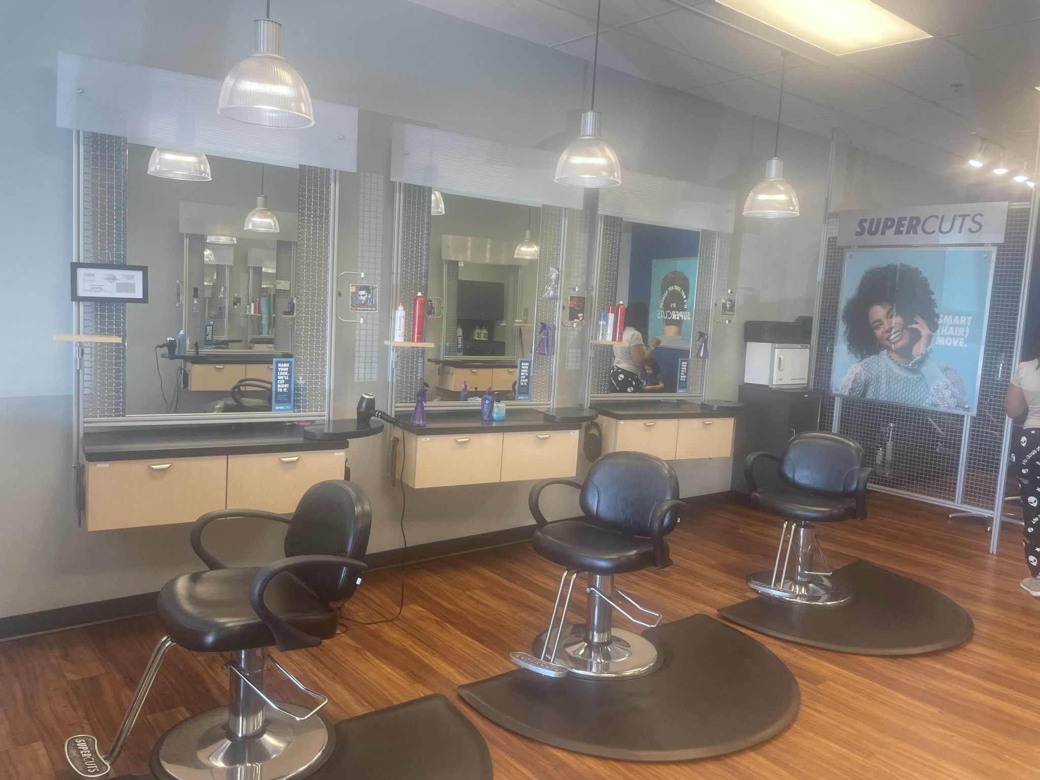 Supercuts Closing Everything For Sale