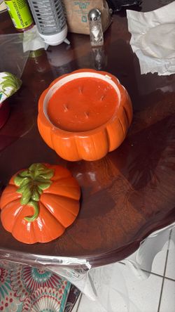 Ceramic pumpkin candle