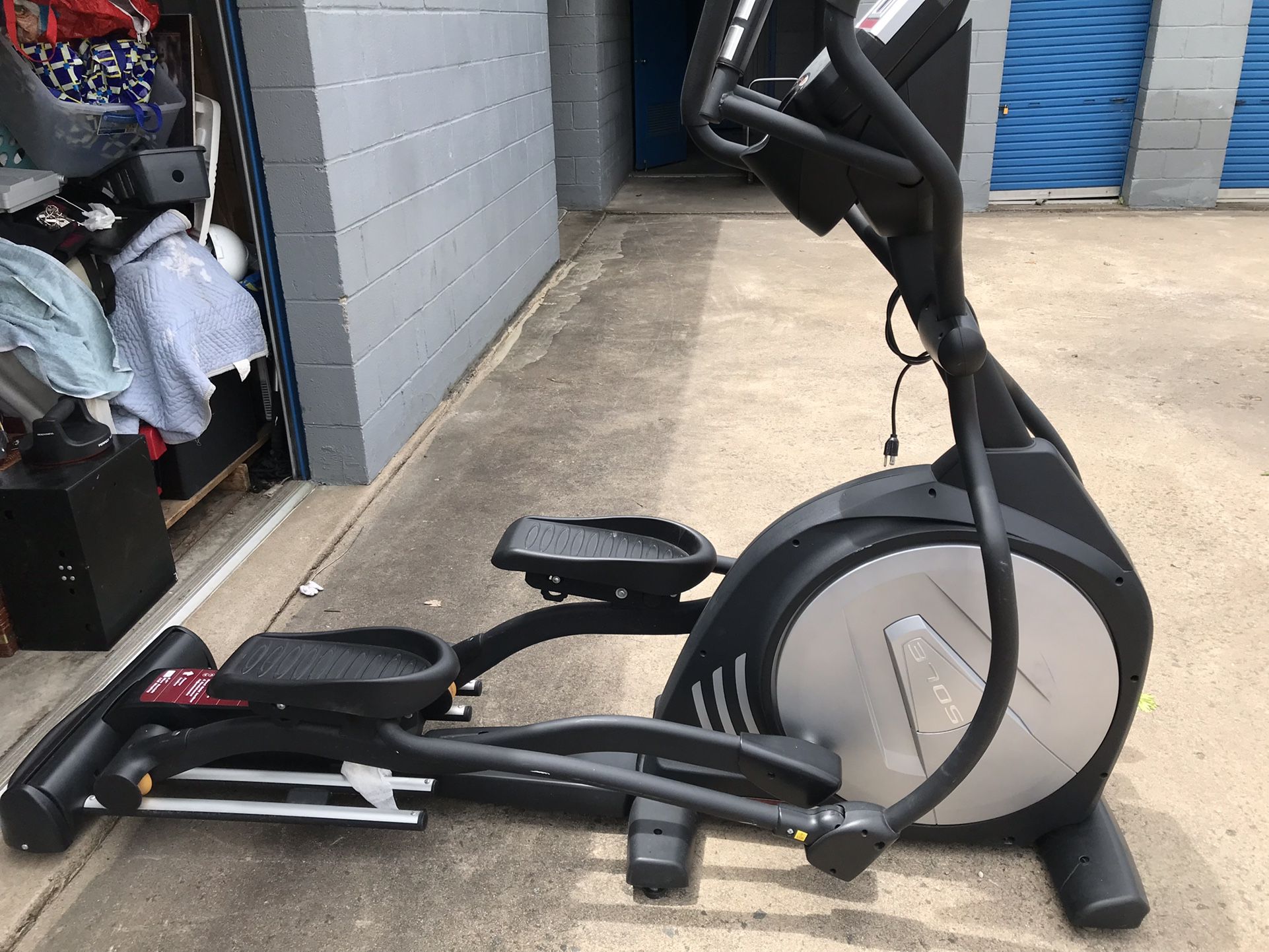 Elliptical E35  Works Fine