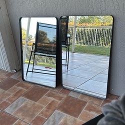 2 Mirrors