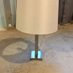 Table lamp