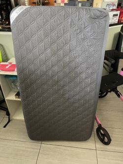 Graco Toddler Mattress With Two Mattress Covers