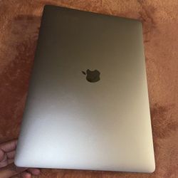 MacBook Pro 15 