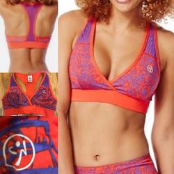 Zumba officials Zumba Scribble V-Bra in "Rev Me Up Red With Z-Dri technology XS