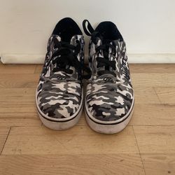 Heelys Never Worn