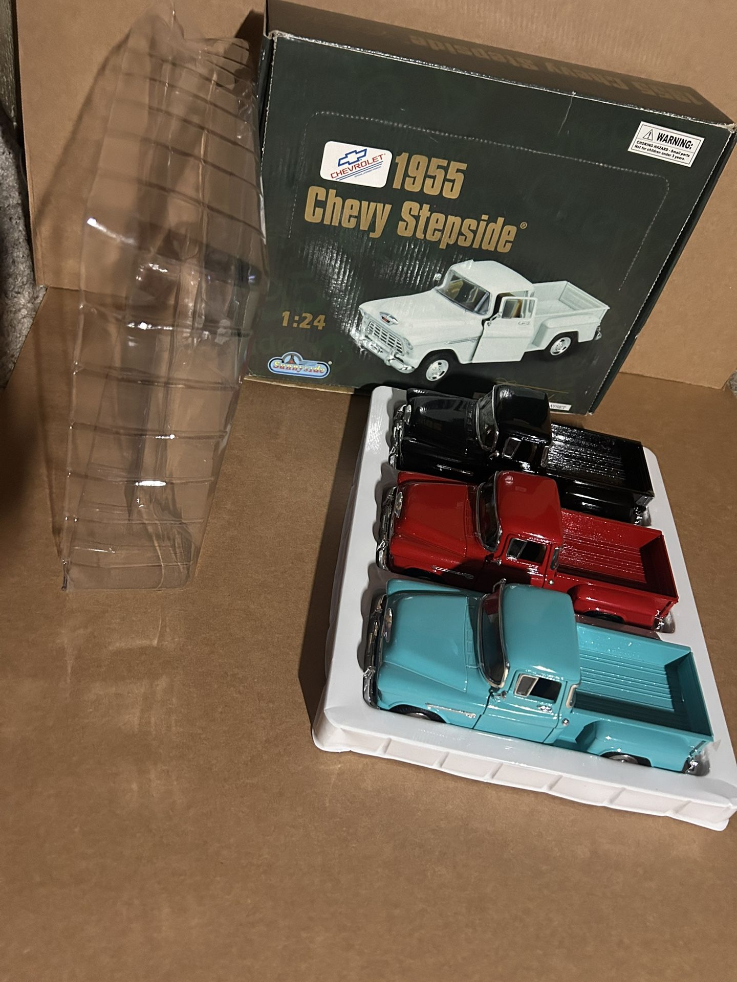 Diecast 1955 Chevy Trucks Sidestep 3 Pack 1:24 Pickup Damaged Chevrolet Sunnyside Metal