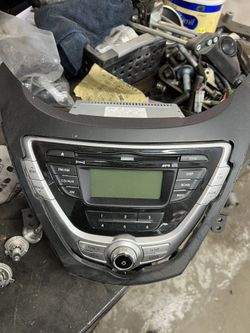 Hyundai Radio