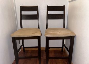 Bar chairs