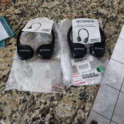 Toyota Wireless Headphones 