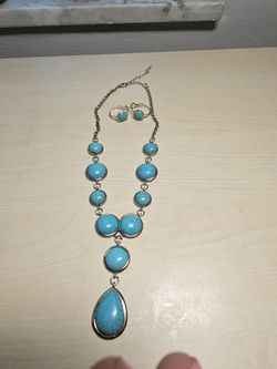 Turquoise Necklace And Earrings 