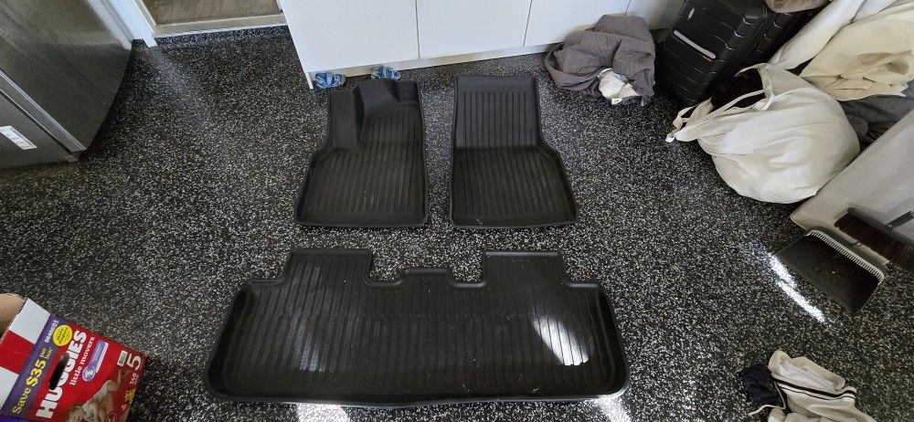 2026 Model Y Juniper All Weather Mats