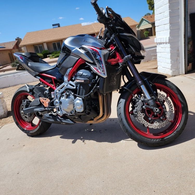 2019 Kawasaki Z900 for Sale in Phoenix, AZ - OfferUp